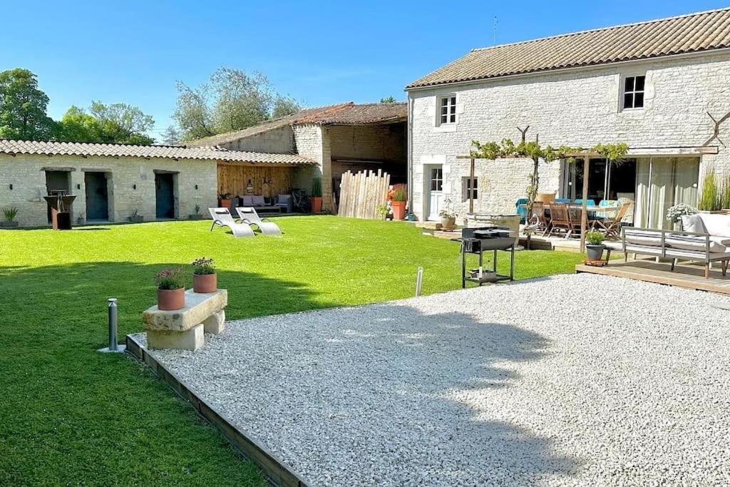 Le Grenier - Gite De Charme La Rochelle Saint-Medard-d'Aunis Екстер'єр фото
